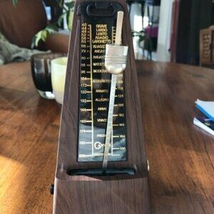 Mechanical Metronome Wood Grained Loud Sound/High Precision/No batteries Needed